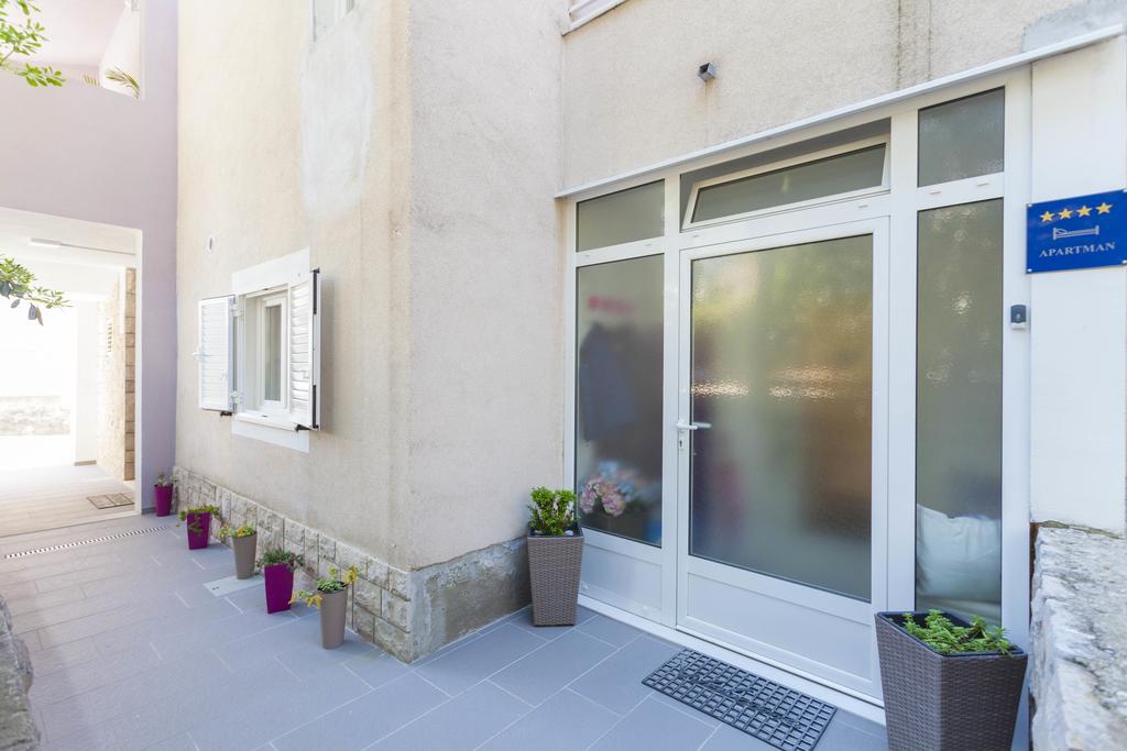 Apartmani Marina Makarska Kültér fotó